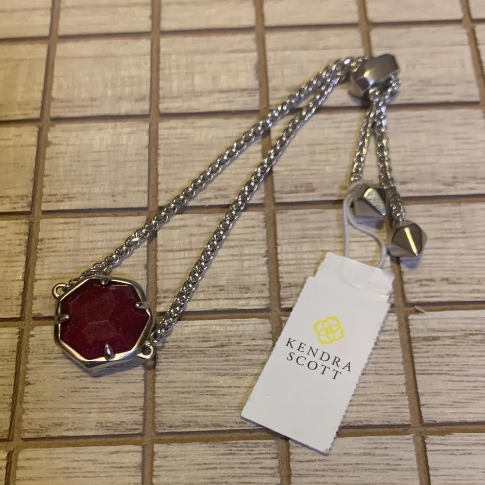 Kendra Scott Bracelet NWT - Picture 1 of 3